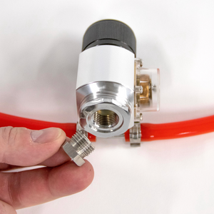 CO2 Regulator with Adapter